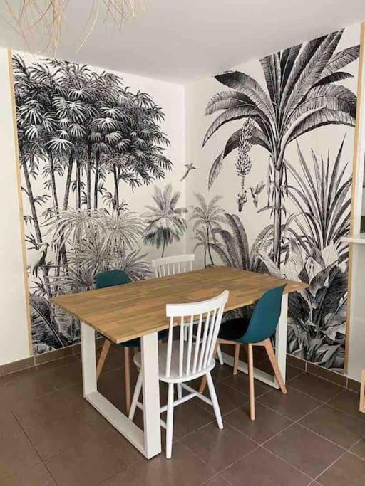 Tres Bel Appartement Contemporain Et Calme Fréjus Zewnętrze zdjęcie